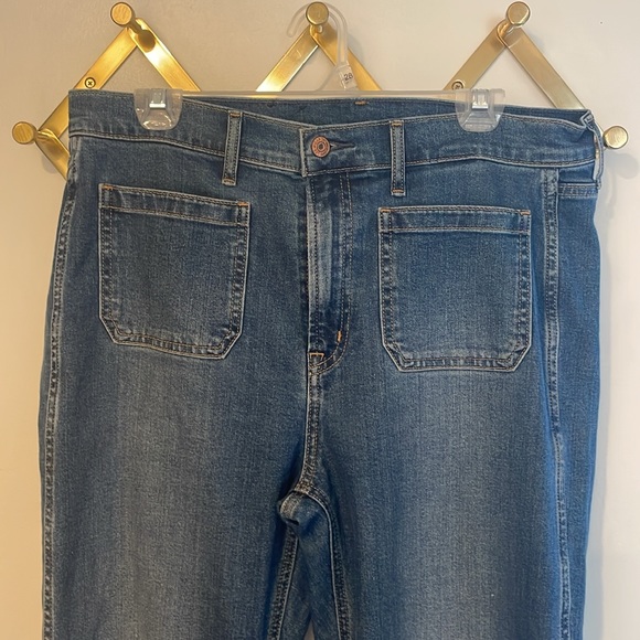 Women’s gap flare jeans size 14 long - Picture 3 of 3